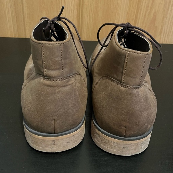 J. Ferrar Men's Chukka Dress Boots - Picture 8 of 15